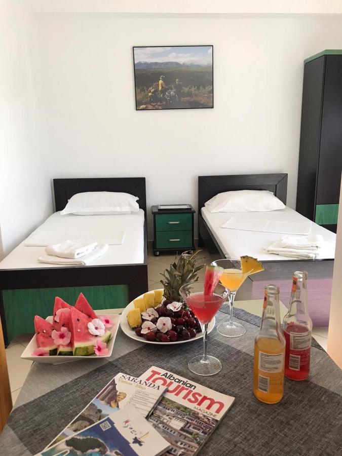 Family Hotel Haruni Ксамил Экстерьер фото